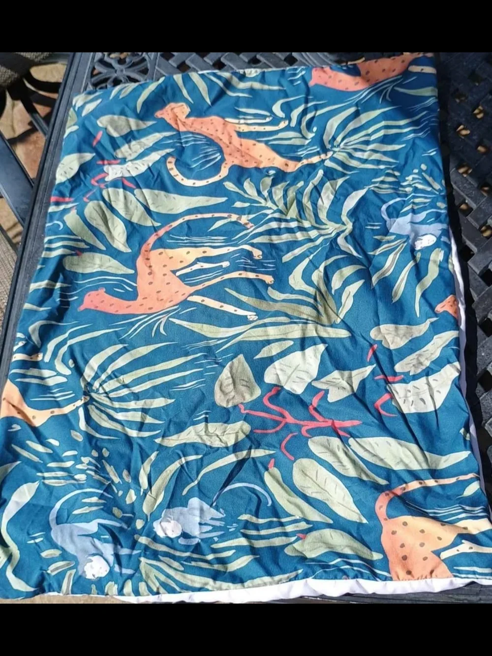 Society 6 jungle duvet cover king size & pillow case retail $135